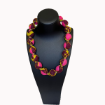 Collier en tissu wax avec perles nouées