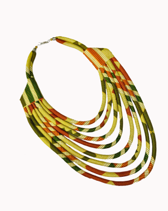 Collier multi-rangs en tissu africain