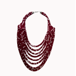 Collier multi-rangs en tissu rouge et blanc