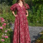 Robe portefeuille longue manche bouffante coupe ovale avec deux porches