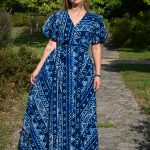 Robe portefeuille longue manche bouffante coupe ovale avec deux porches