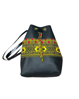 Sac à main noir avec broderies colorées